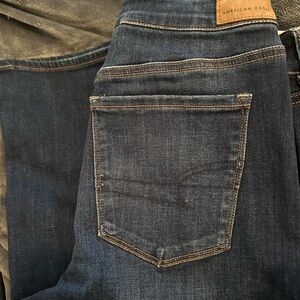 American Eagle Outfitters Women’s Dark Blue Jeans